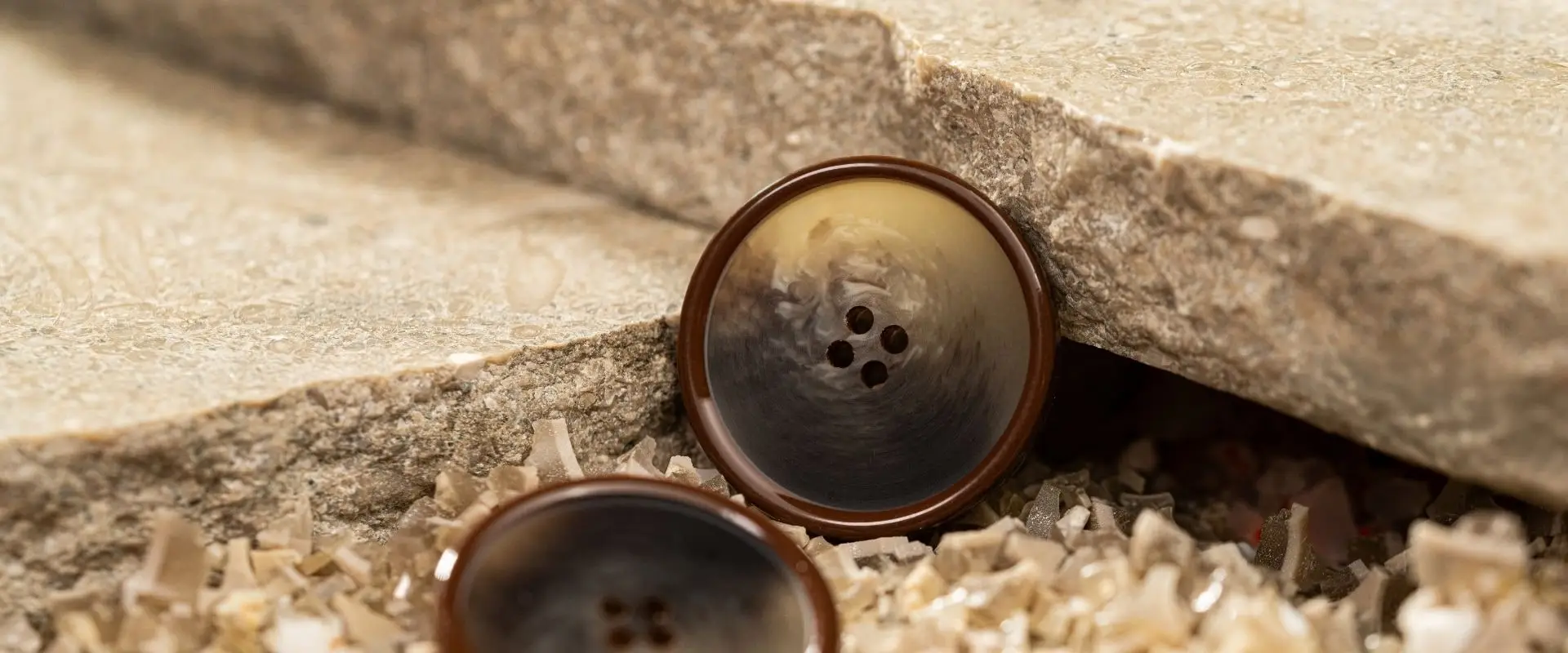 Polyester buttons, product photograph